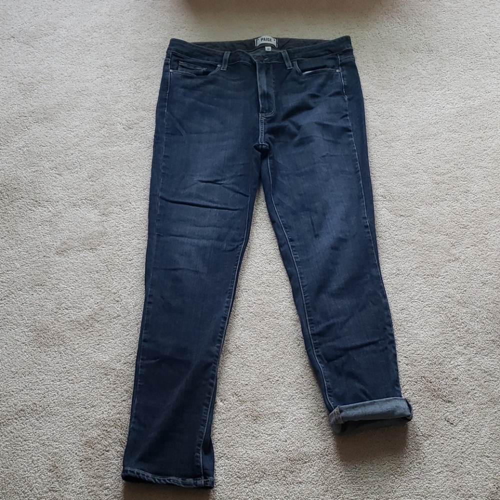 Paige Hoxton Crop Roll Up.  Size 32.  EUC.